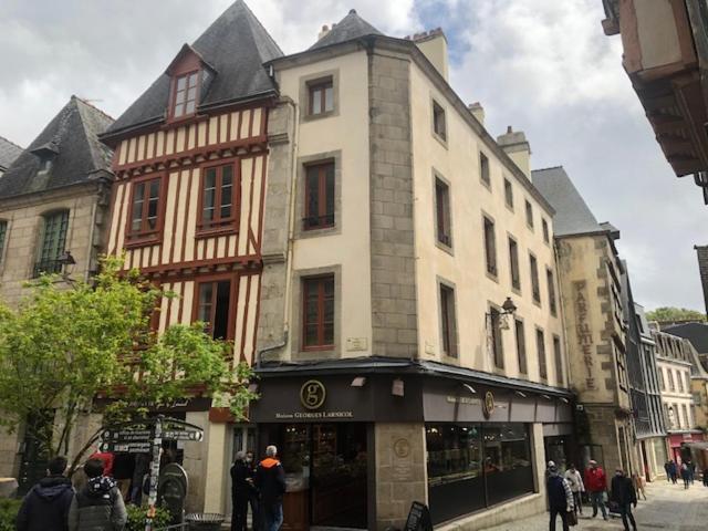Spacieux T3 En Hyper Centre Quimper Exterior foto